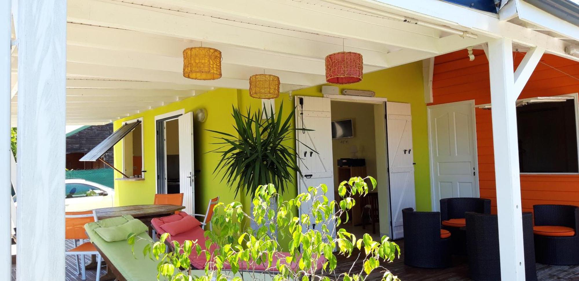 Mini-Villa Entre Montagne Et Mer Goyave Bagian luar foto